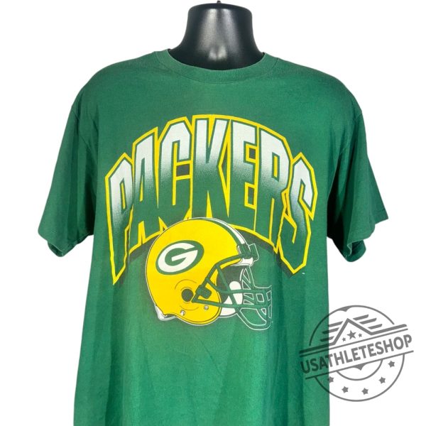 Vintage Green Bay Packers Helmet Nfl Tshirt Retro Football Fan Gear usathleteshop 1 1