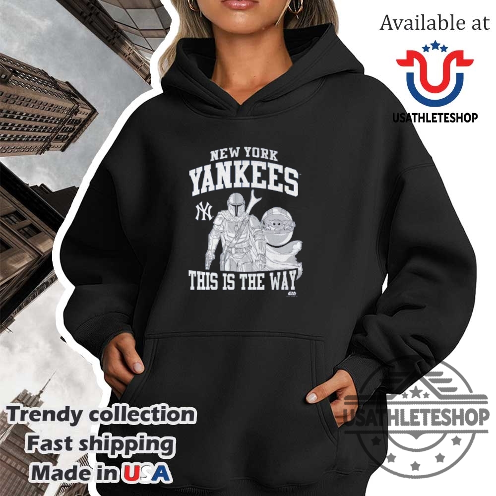 New York Yankees Youth Star Wars This Is The Way Tshirt 4 New York Yankees Youth Star Wars This is the Way T-Shirt